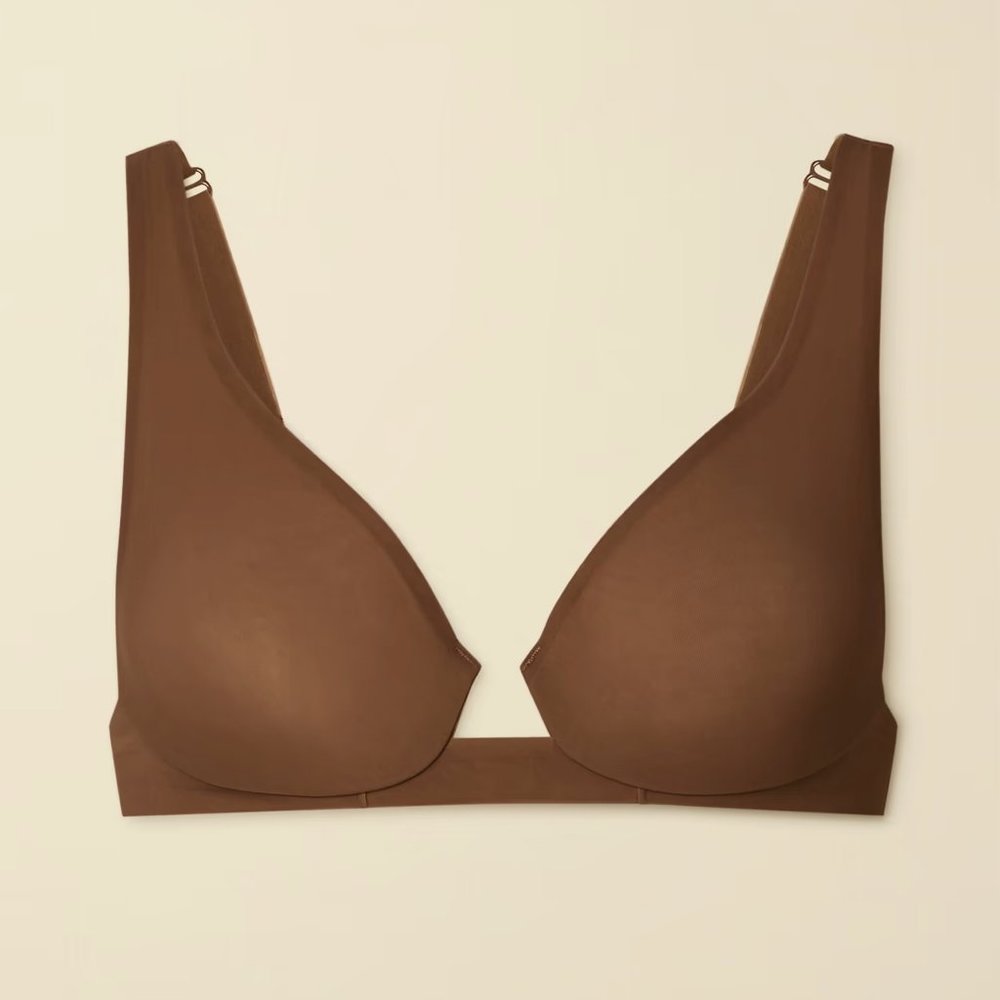 Skims Naked Underwire Plunge Bra Jasper NWT 44C Sext
